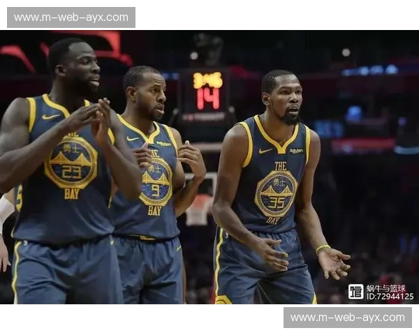 季后赛门票争夺激烈 西部多支球队二月胜负场差极小致排名每日更迭 季后赛门票争夺激烈 西部多支球队二月胜负场差极小致排名每日更迭